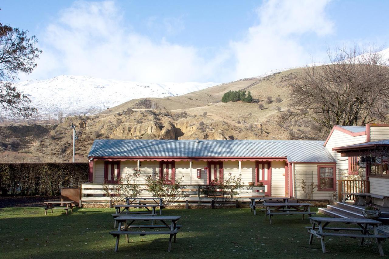 Cardrona Hotel Exterior photo