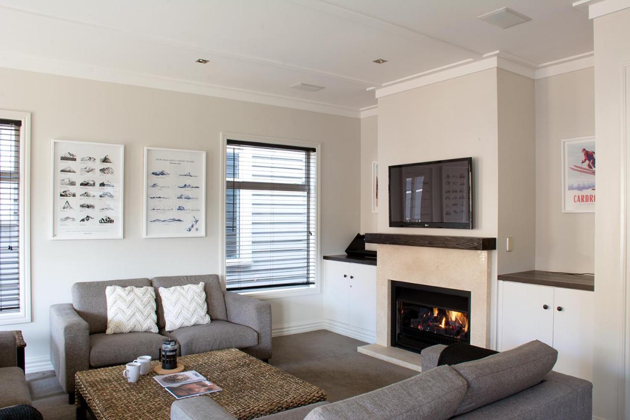 Cardrona Hotel Exterior photo