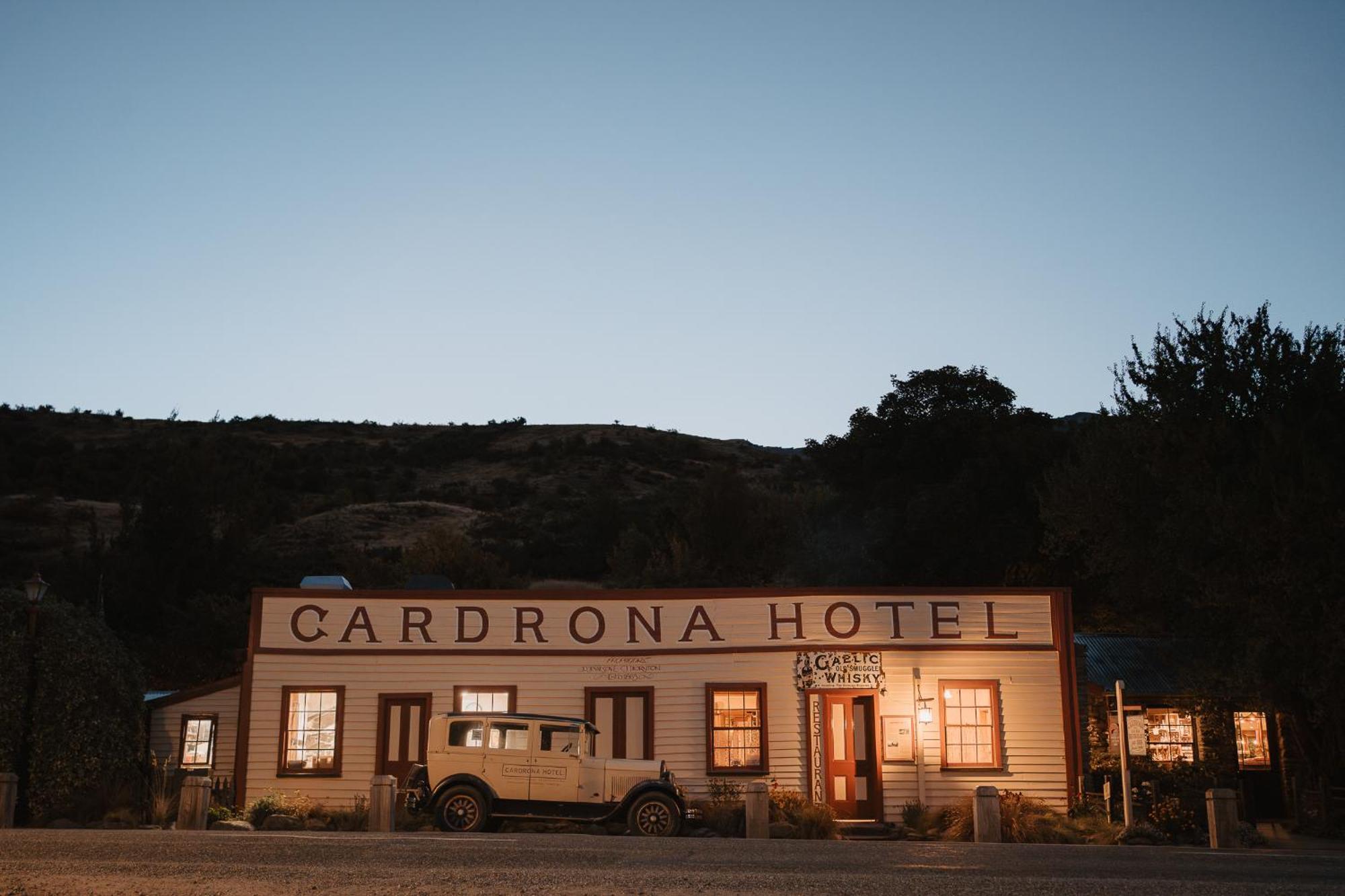 Cardrona Hotel Exterior photo