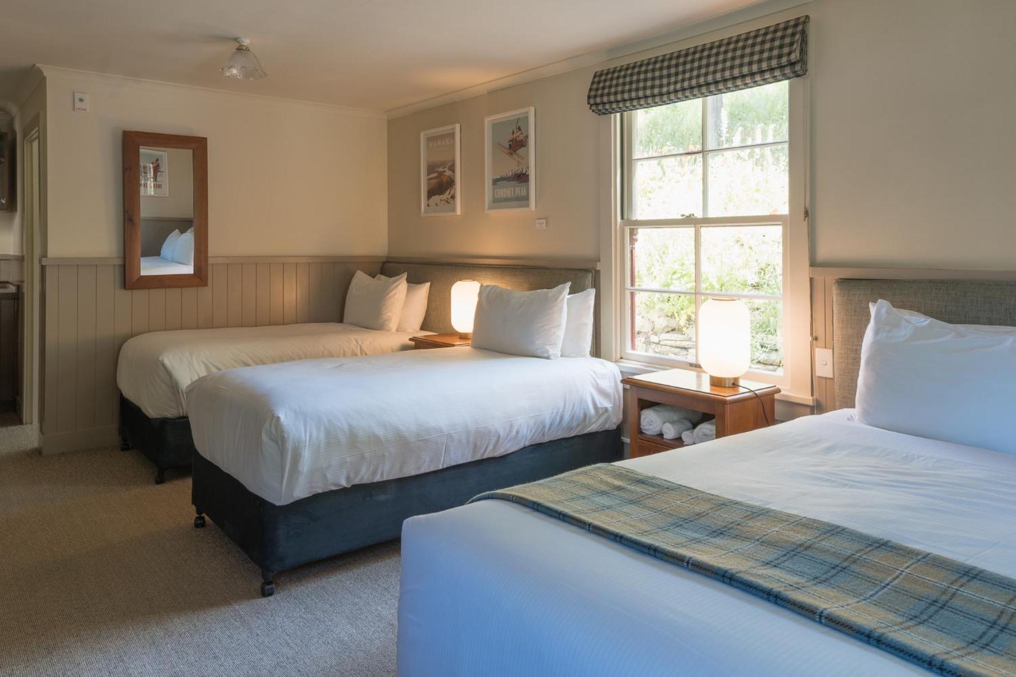 Cardrona Hotel Exterior photo